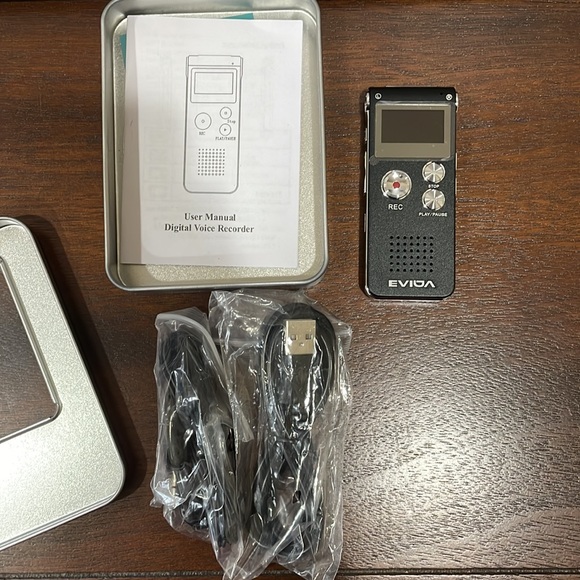 NWT Evida Mini Voice Recorder 8GB - Picture 2 of 3